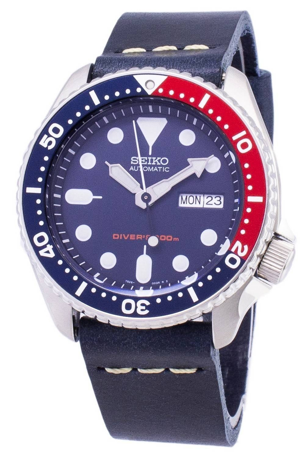 Seiko Automatic SKX009K1-var-LS15 Diver's 200M mörkblå läderrem herrklocka